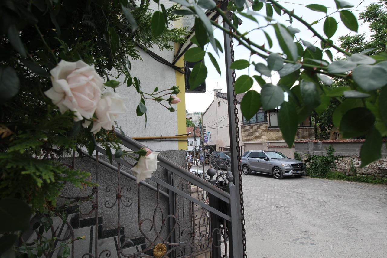 Hotel Pansion Stari Grad SJJ Exterior foto